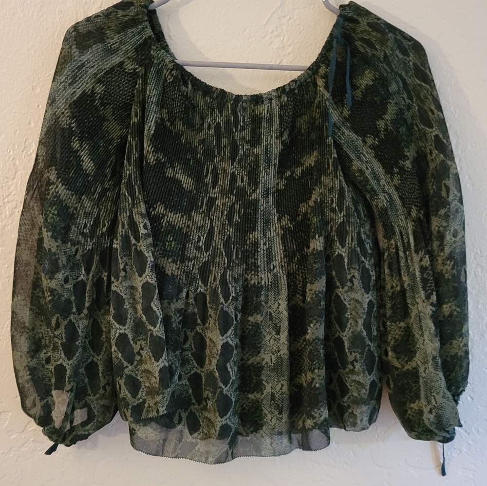 Aritzia Wilfred Top Size XS